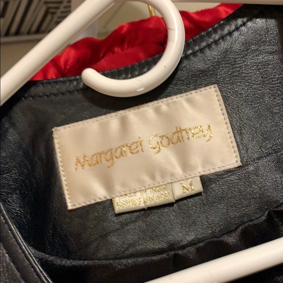 Leather jacket - Picture 2 of 2